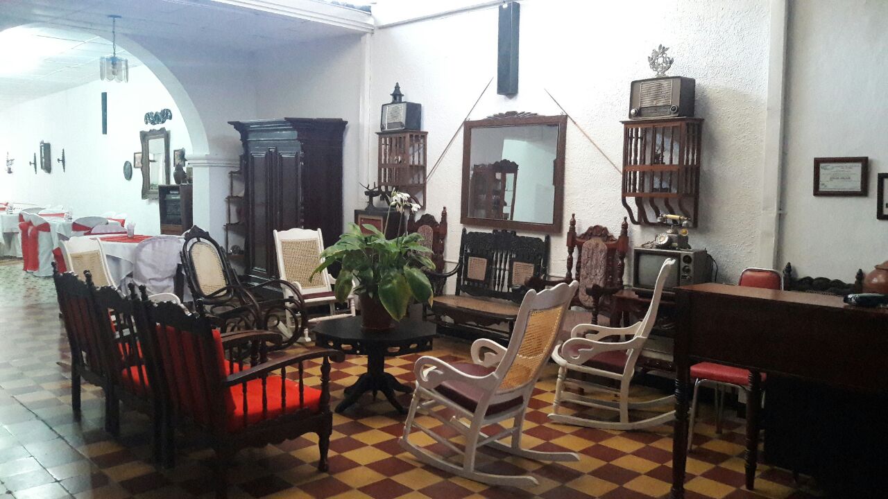 Restaurante y Hospedaje el Zaguan de las Aguas mini 3